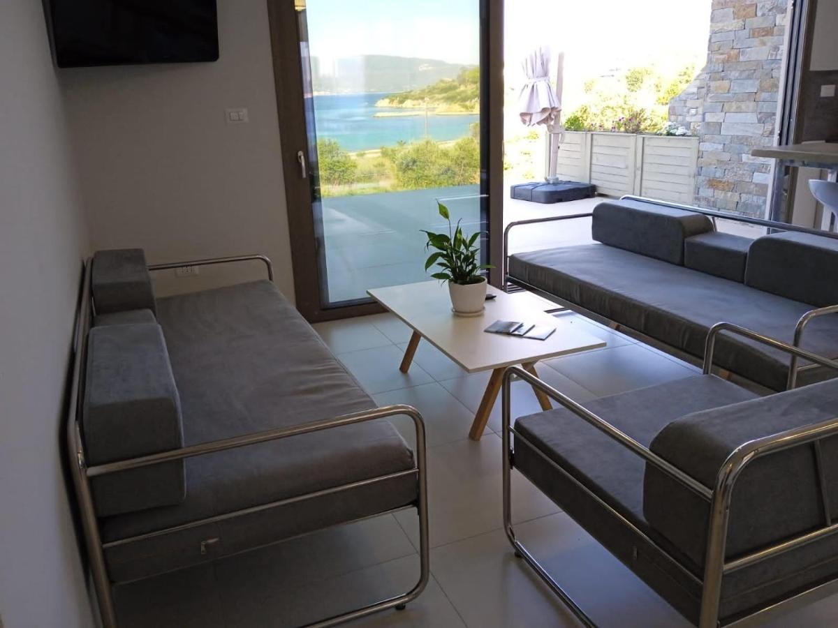 Υπόσκαφα Cave Concept Apartment Ammouliani Exterior photo